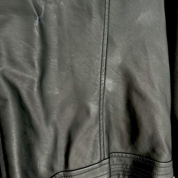 G by Giuliana | Medium | Black Vegan Leather Floral Embroidered Moto Jacket - Picture 9 of 9